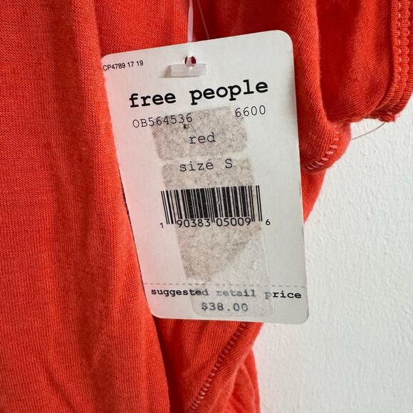 Free People We the Free Light Red Loose Fit Tank Top Size Small New - Picture 2 of 5